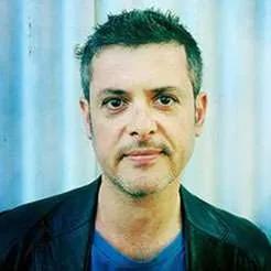 Professional headshot of photographer Daniel Linnet