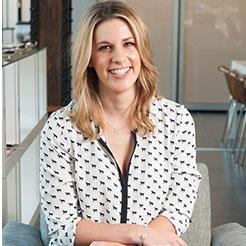 Emma Blomfield – Interior Stylist & Co-Founder @ The Decorating School