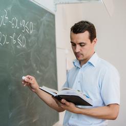 How to become a teacher