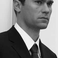 Portrait of Nicolas, professional career consultant