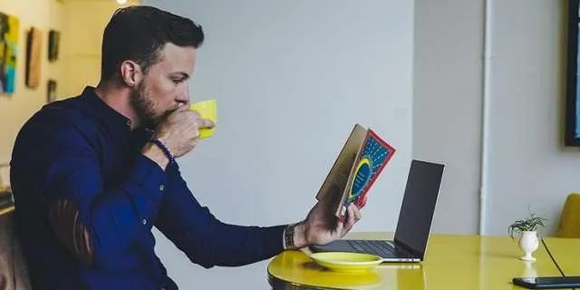 The 5 Hour Rule: What Is It and How Does It Work? - Career FAQs