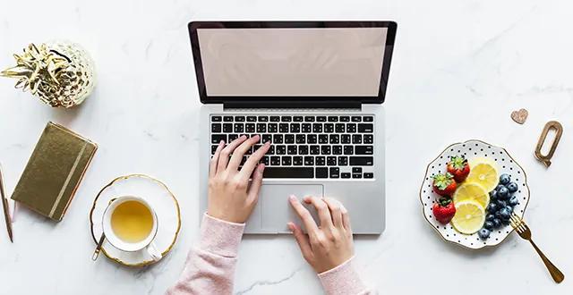The history of distance education [infographic] - Career FAQs