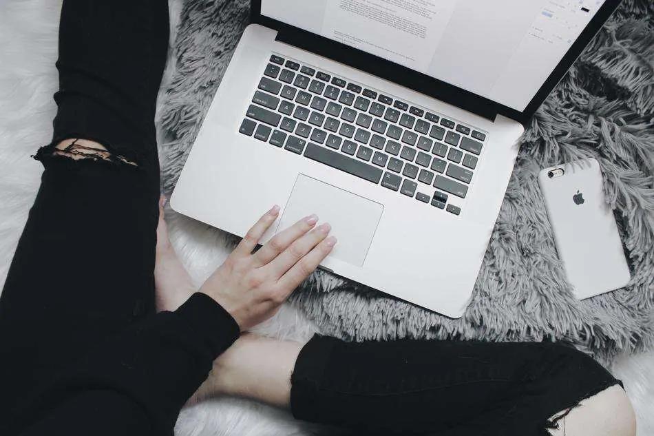 Top Tips for Online Learners - Career FAQs