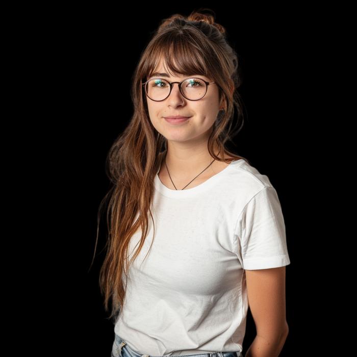 Portrait-style image representing short courses1