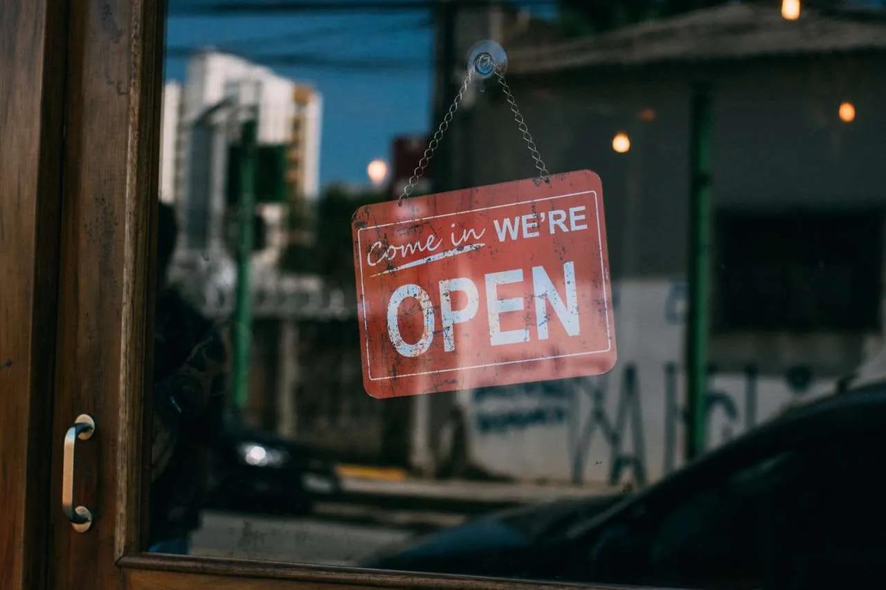 5 Things To Consider Before Starting Your Own Small Business